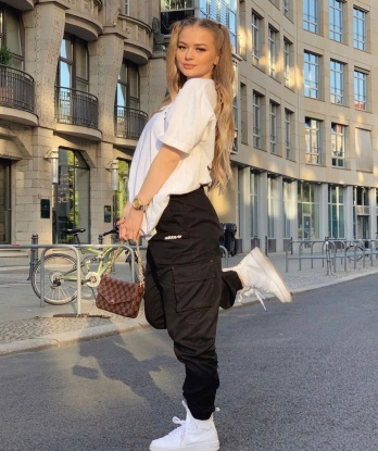 Анкета проститутки Полина - город Луховицы, 23 года, №12527